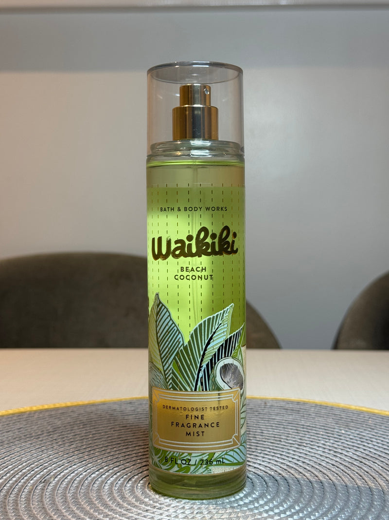 Bath & Body Works Waikiki Beach Coconut — Brume Parfumée Tropicale Américaine Authentique | Livraison Gratuite à Dakar